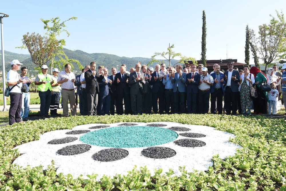 Srebrenica Katliamında Hayatını Kaybedenler Bosna-hersek’de Anılacak