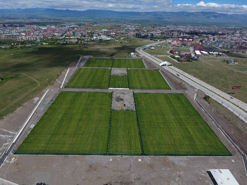 Erzurum, Süper Lig Ve Ptt 1. Lig Takımlarının Cazibe Merkezi Oldu