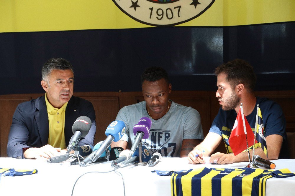 Kameni: “Volkan’la Aynı Soyunma Odasını Paylaşmak Keyif Verir”