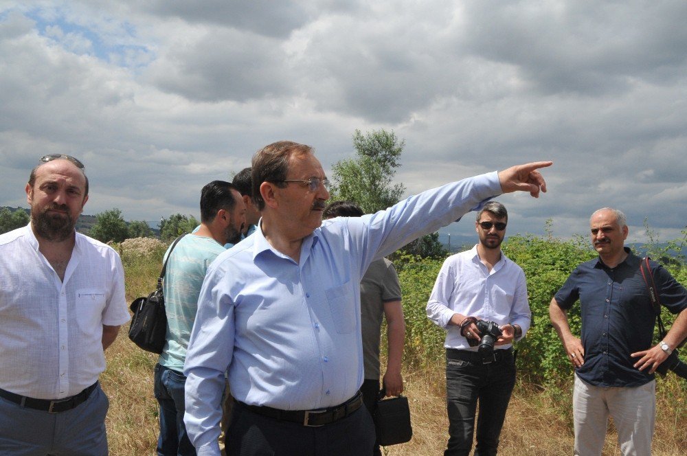 İşletme Fakültesinin Zemin Etüt Çalışmalarına Başlandı