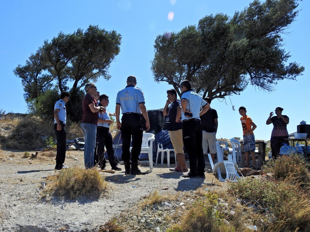 Çeşme’de Hurdacılara Çadır Operasyonu