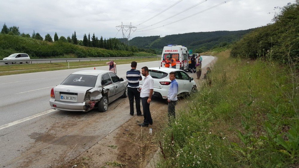 Düzce’de Trafik Kazası 4 Yaralı