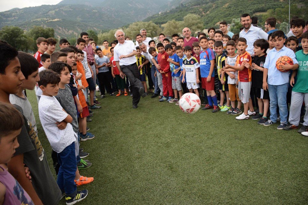 Reşadiye’de Yaz Spor Kursları Açıldı