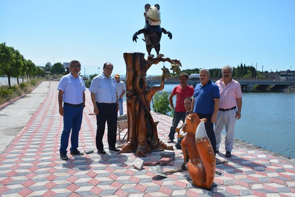 Gülüç Sahili Masal Kahramanlıyla Renklendi