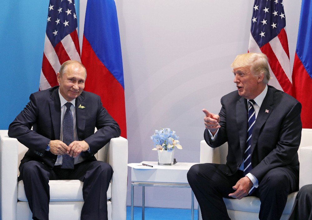 Trump Ve Putin İlk Kez Bir Araya Geldi