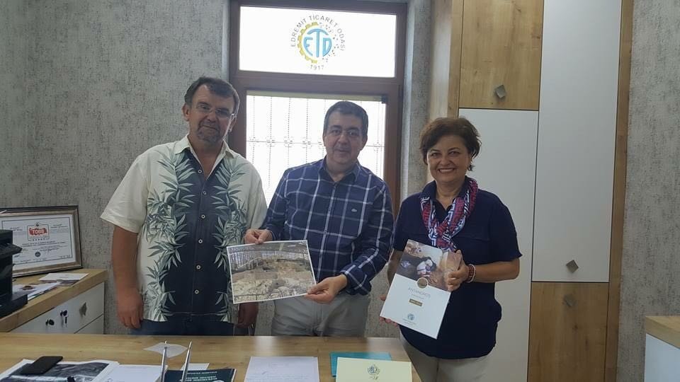 Balıkesir Milletvekili Ali Aydınlıoğlu Edremit’de Ziyaretlerde Bulundu