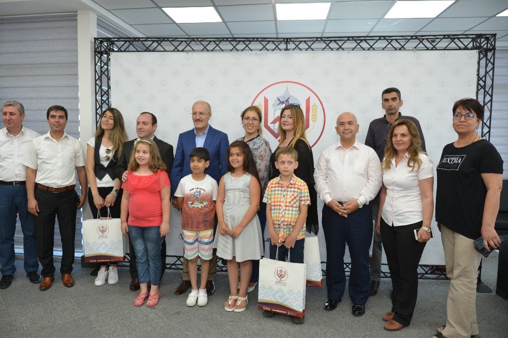 ‘Süt Sağlıktır’ Dediler, Ödülleri Aldılar