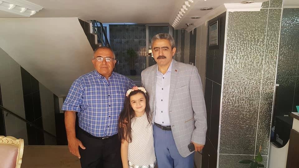 42 Yıl Çalıştığı Kurumundan Doğum Gününde Emekli Oldu