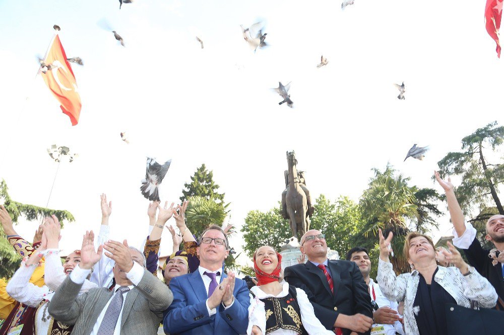 Bursa’da ‘Altın Karagöz’ Renkleri