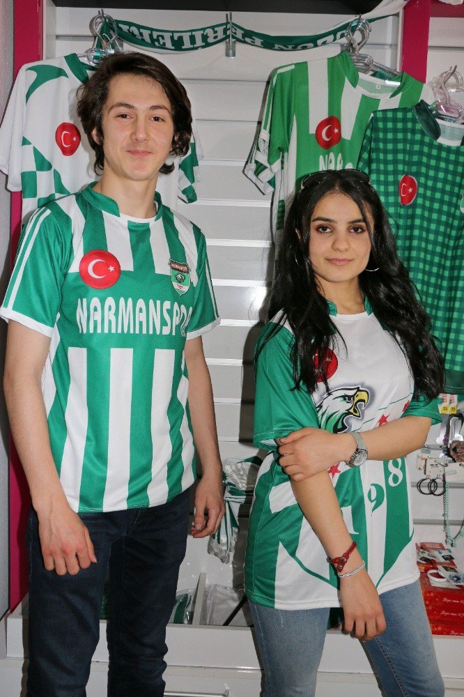 Narmanspor Formalarına Yoğun İlgi