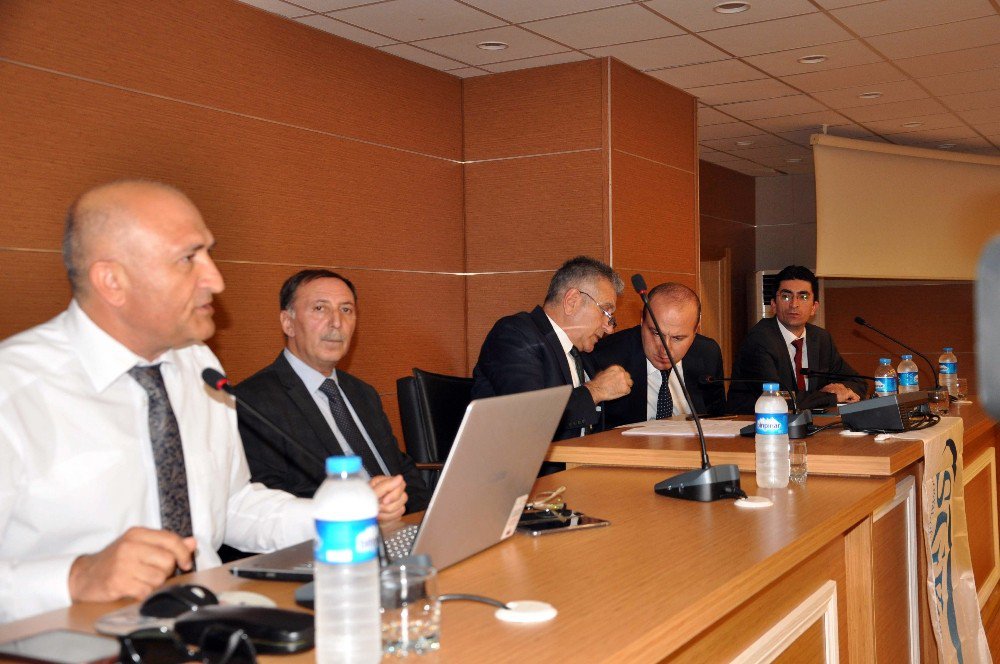 Yılda 2,3 Milyon İşçi İş Kazasında Ölüyor