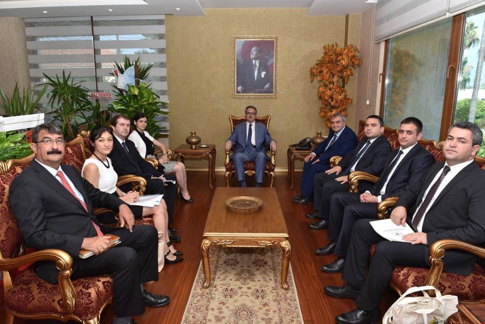 Vali Su’ya Hayırlı Olsun Ziyaretleri Sürüyor