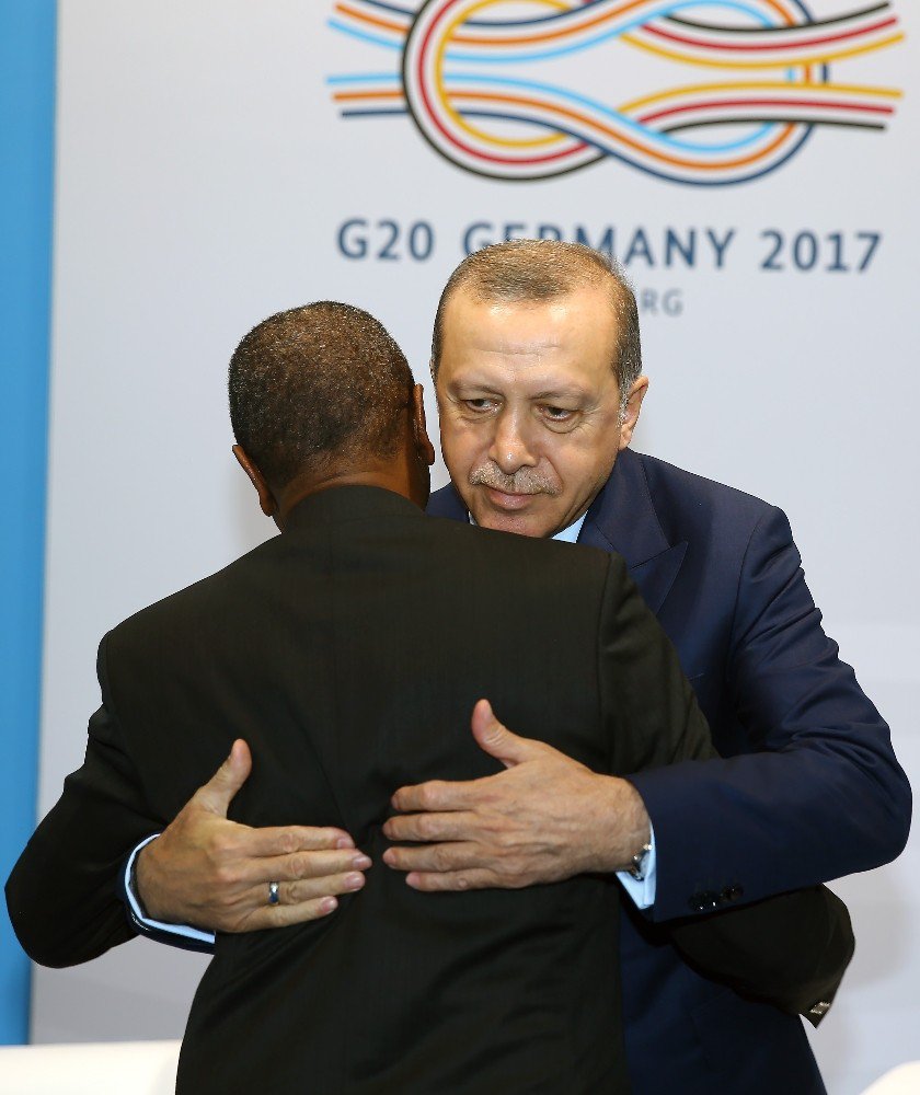 Cumhurbaşkanı Erdoğan, Gine Cumhurbaşkanı Conde İle Görüştü