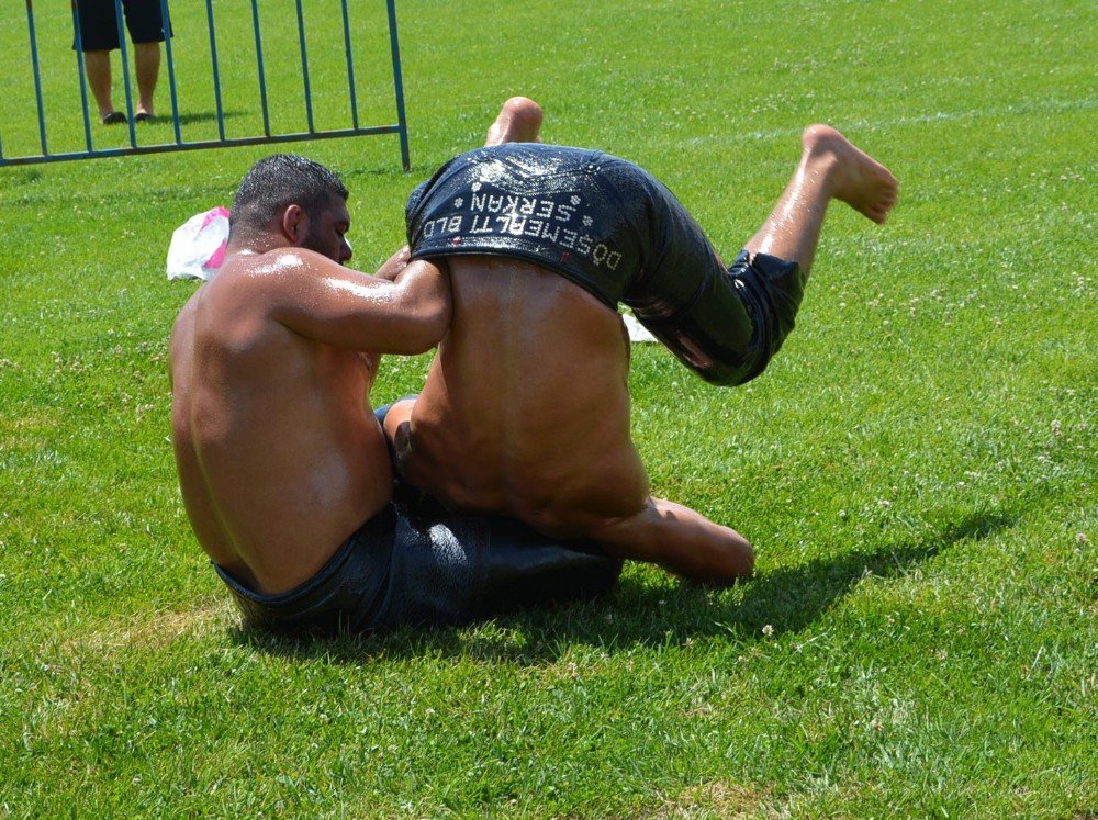 Pehlivanlar Son Yağlı Antrenmanlarını Yaptı