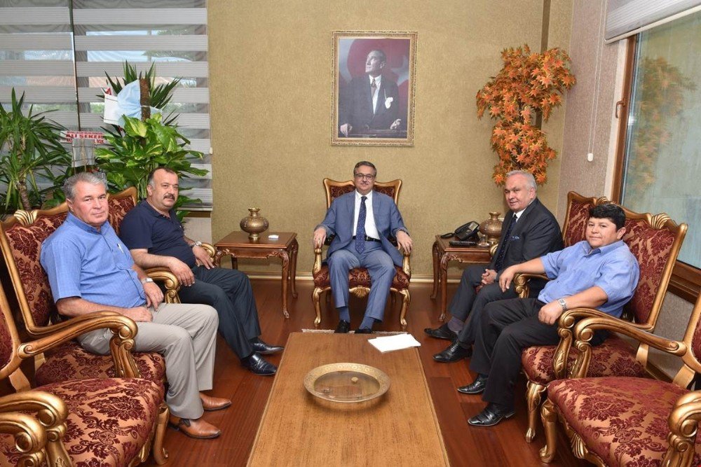 Vali Su’ya Hayırlı Olsun Ziyaretleri Sürüyor