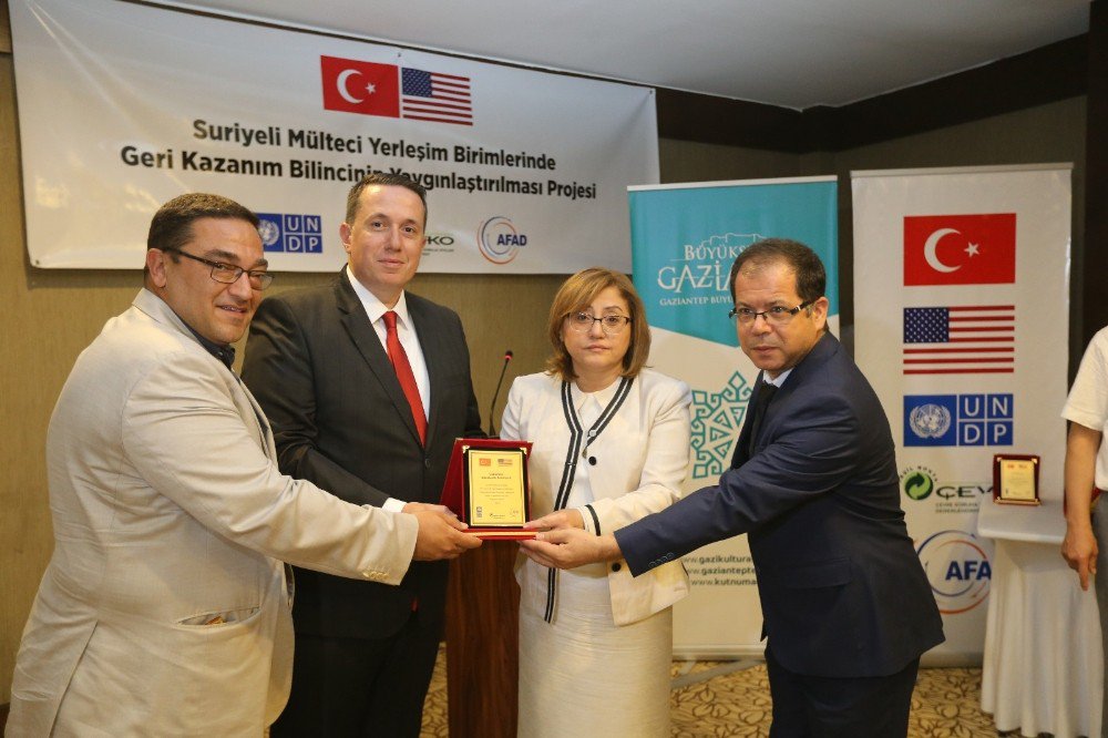 Suriyeli Mültecilerin “Geri Kazanım” Projesi