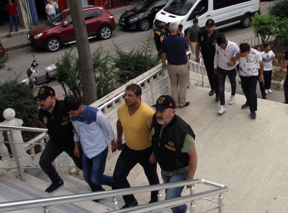 Kendilerini Vali Olarak Tanıtarak İşadamlarını 2 Ayda 551 Bin Tl Dolandıran Çete Çökertildi