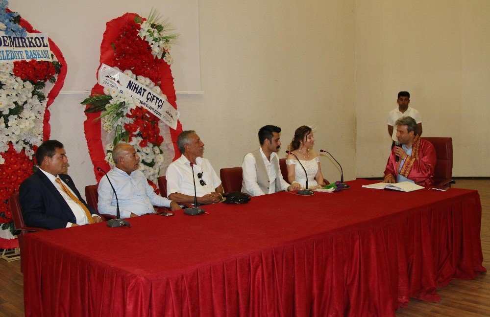 Haliliye Nikah Dairesinde 07.07.2017 Yoğunluğu