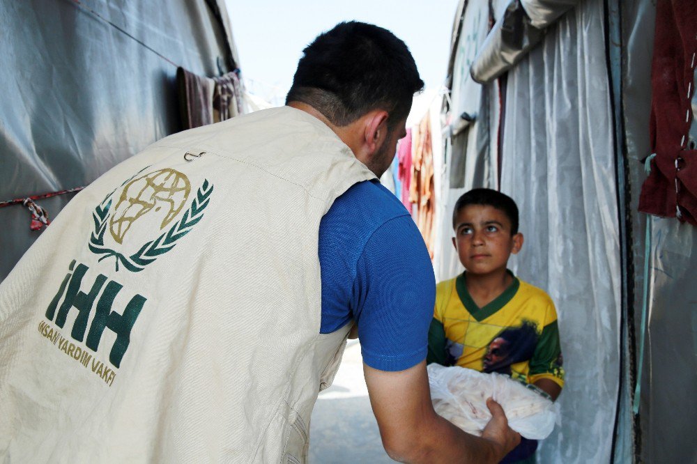 İhh Suriye’ye 6 Ayda 200 Milyon Ekmek Gönderdi