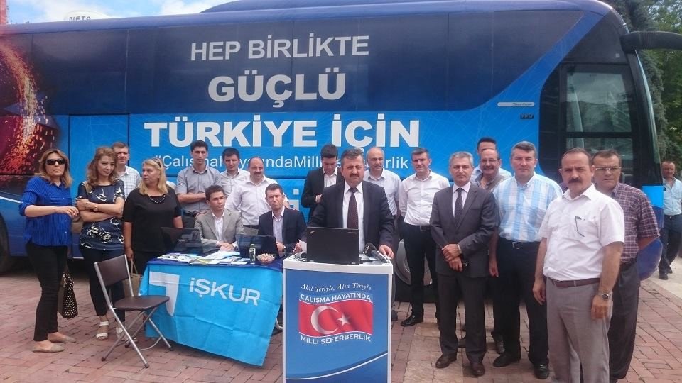 İş-kur Otobüsü Kütahya’da Tanıtım Yaptı