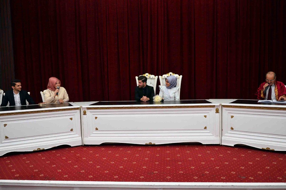 Bağcılar’da Evlendirme Dairesi’nde 07.07.2017 Çılgınlığı