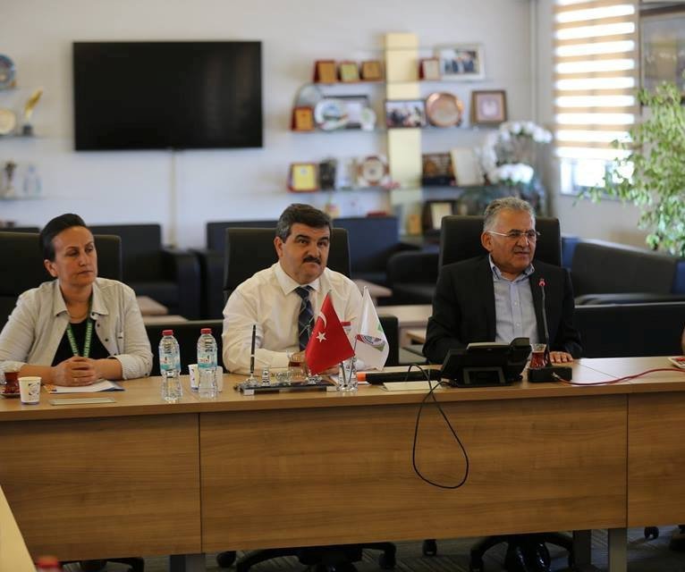 Melikgazi Belediyesi’nde 105 Stajyer Uygulamalı Eğitim Alıyor