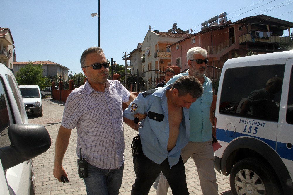 Dolandırıcı Sahte Polisi, Gerçek Polisler Yakaladı