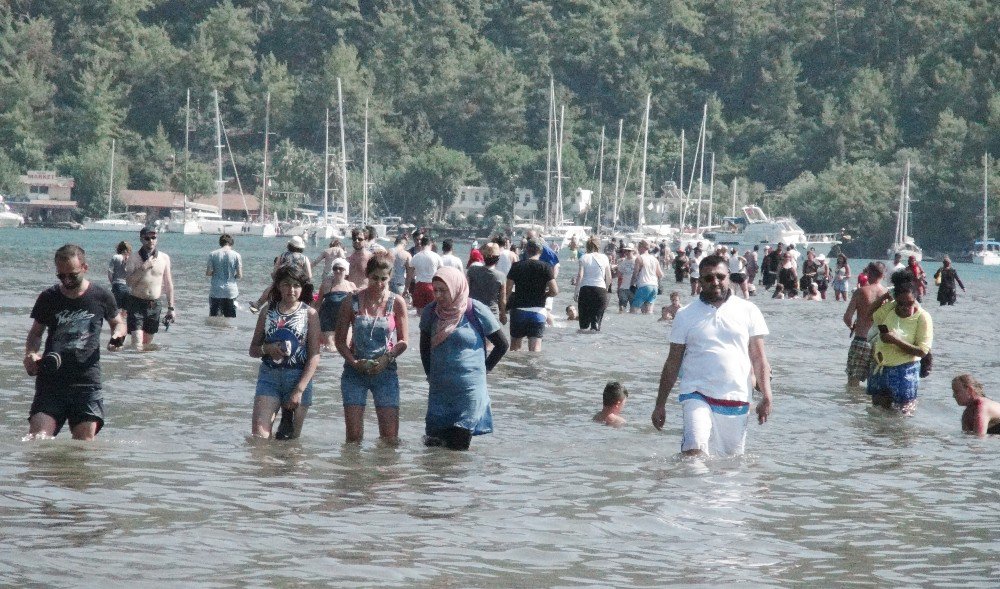 Efsane Kızkumu Alt Yapı Yetersizliği Yüzünden Kirleniyor