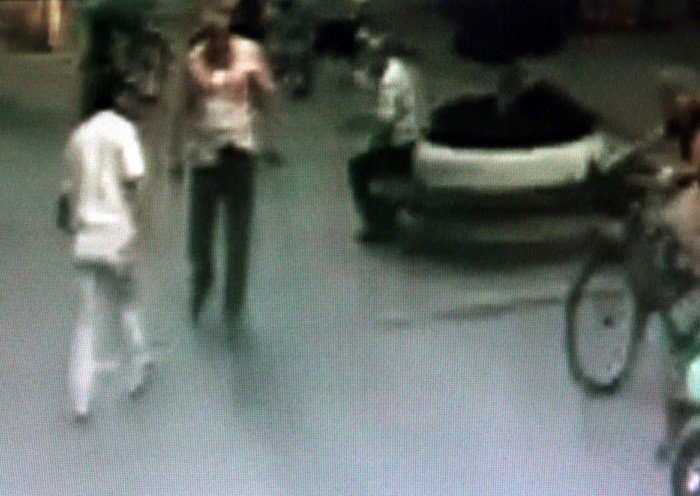 İş Adamına Silahlı Saldırı Güvenlik Kamerasına Yansıdı