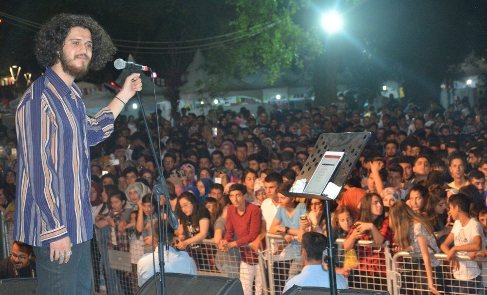 O Ses Türkiye Şampiyonu Emre Sertkaya, Bitlislileri Coşturdu