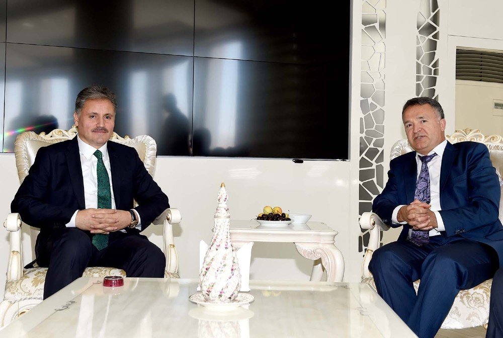 Rus-türk İşadamları Birliğin’den Başkan Çakır’a Ziyaret