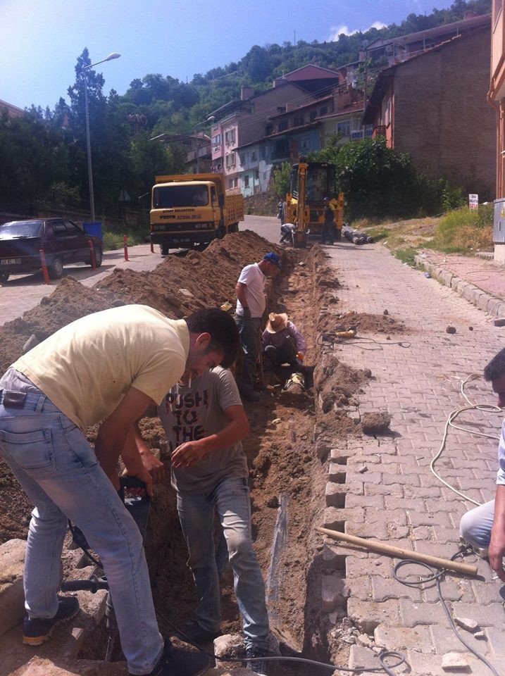 Simav’da Jeotermal Hat Yenilemesi