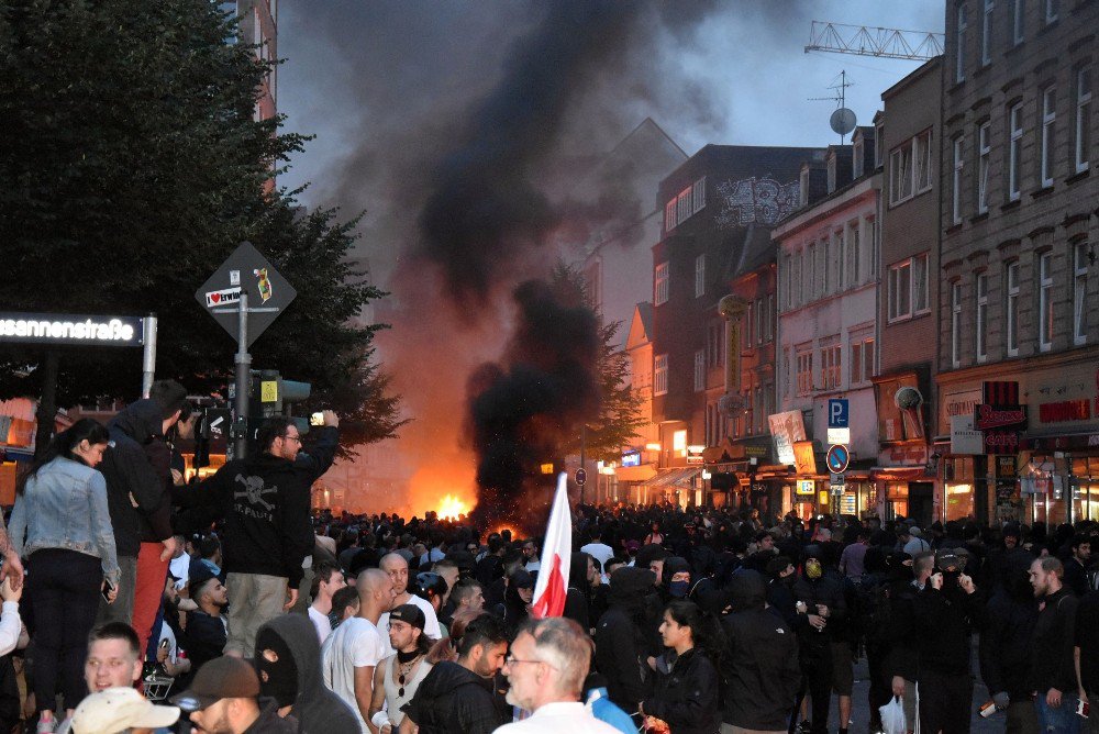 Hamburg’da Caddeler Savaş Alanı