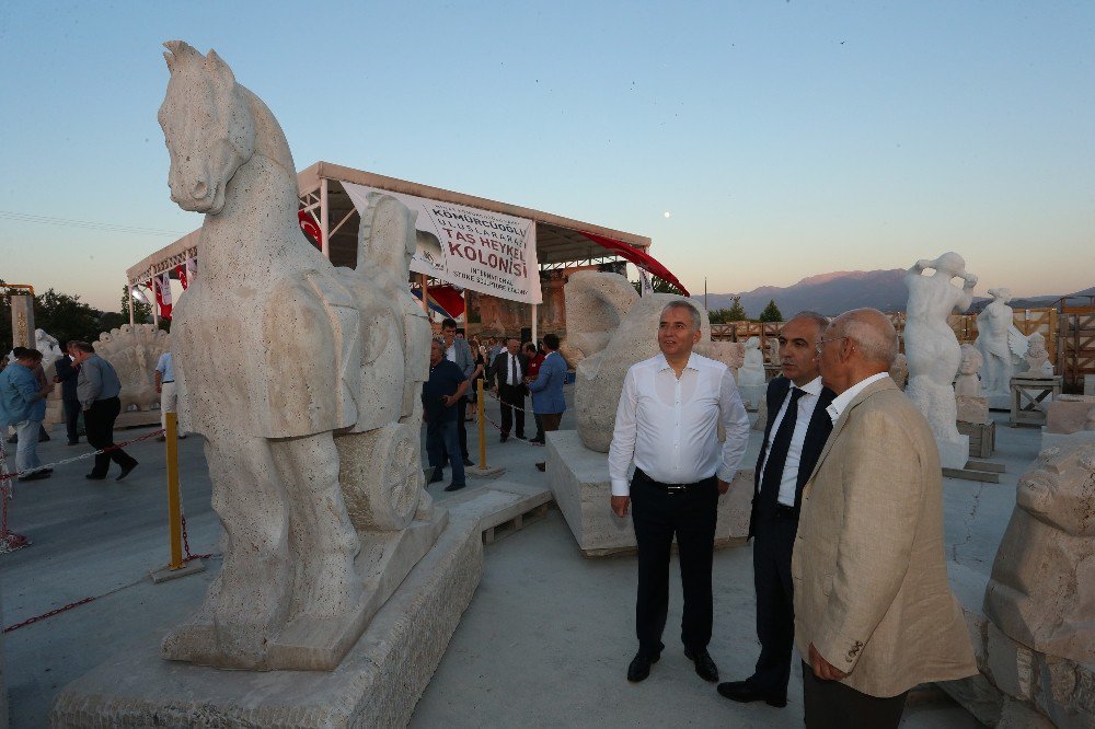 7. Taş Heykel Kolonisi Sona Erdi