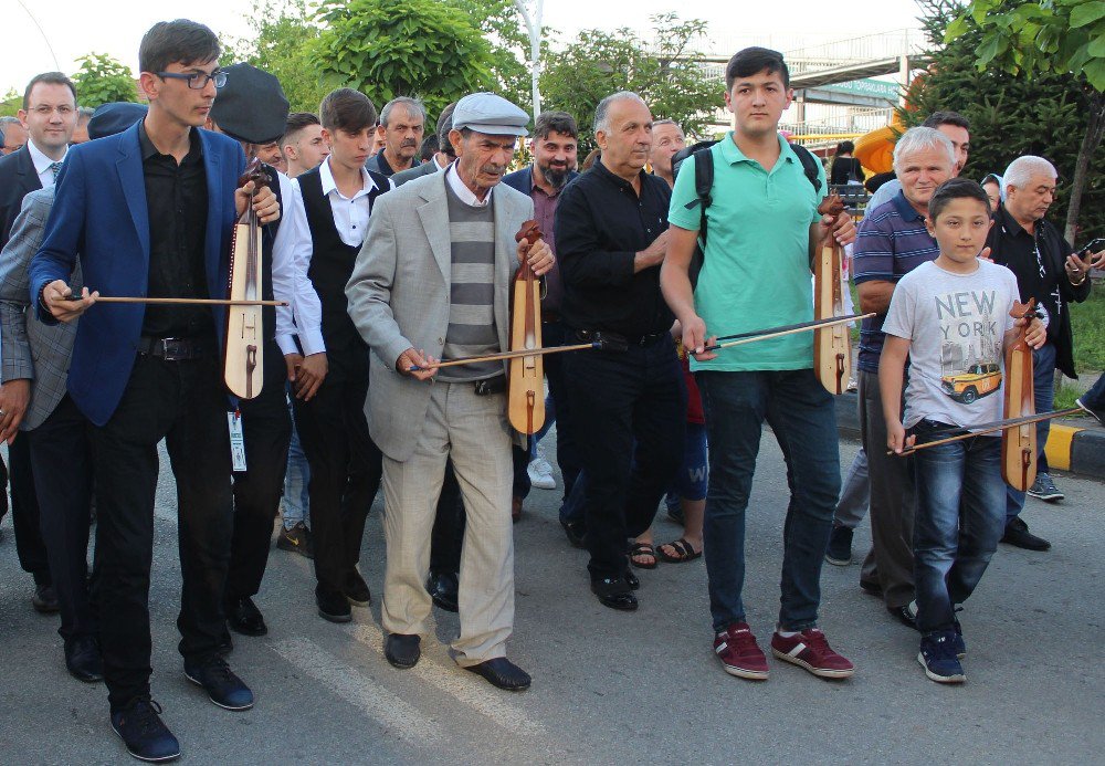 Görele Kemençe Ve Horon Günleri 3 Yıl Aranın Ardından Yeniden Başladı