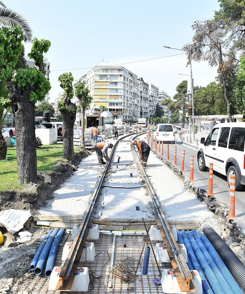 Konak Tramvayı’nda Etaplar Bitiyor