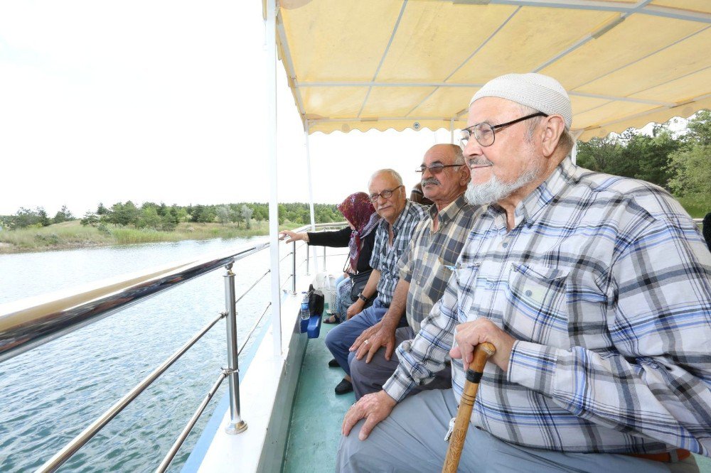 Koca Çınar Yaşam Merkezi Tekne Turunda