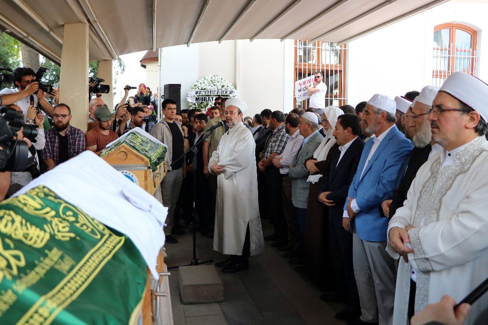 Vahşice Öldürülen Suriyeli Hamile Kadın Ve Bebeğinin Cenazesinde Gözyaşları Sel Oldu