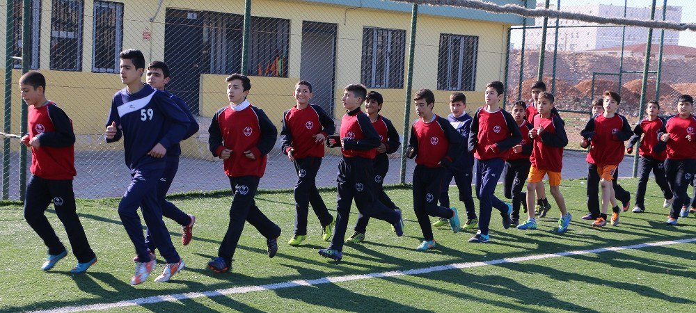 Şanlıurfa’da Futbol Yaz Okulu Başlıyor