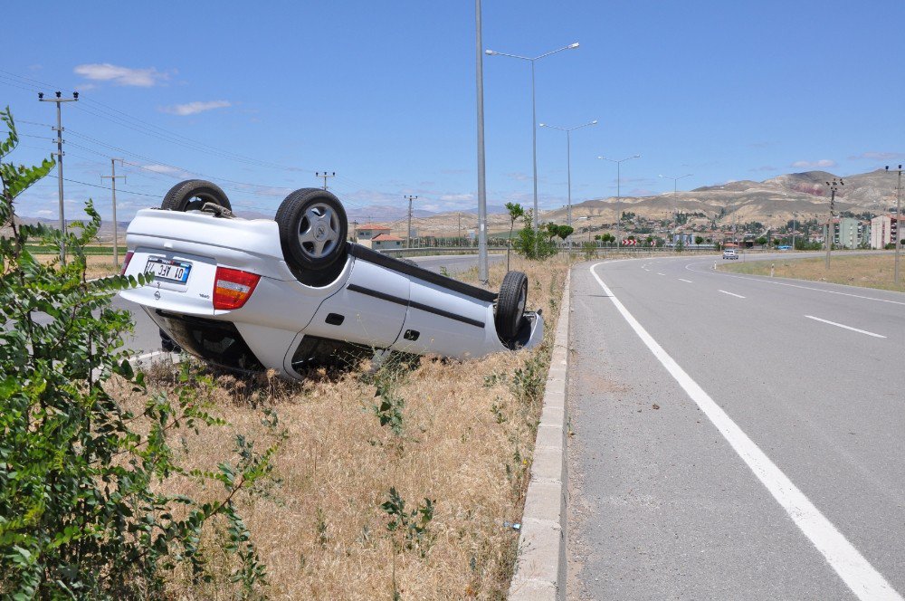 Sivas’ta Trafik Kazası: 4 Yaralı