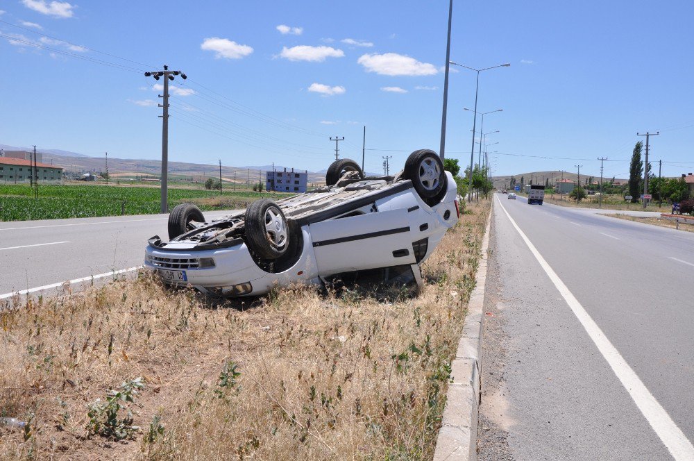 Sivas’ta Trafik Kazası: 4 Yaralı