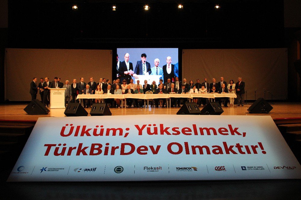 Türkbirdev, Dev Türk Kurultayı İstanbul’da Gerçekleştirildi