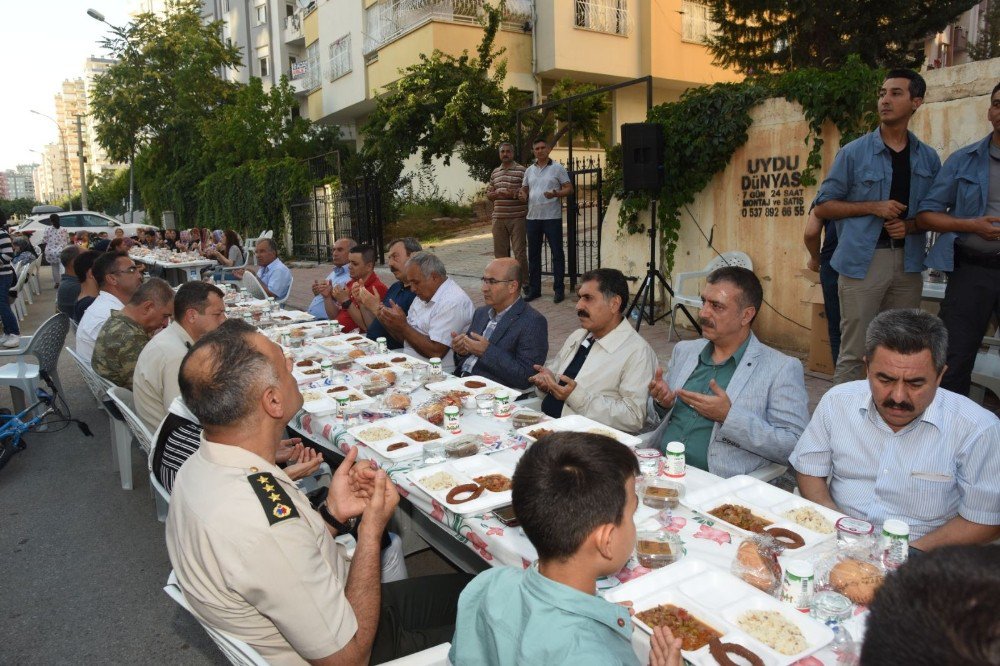 Vali Demirtaş, Şehit Pilot Sığnak’ın Mevlidine Katıldı