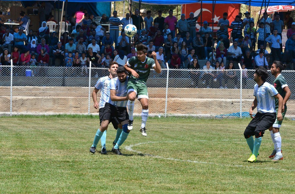 Fındıkpınarı’nda Futbol Turnuvası Heyecanı Başladı