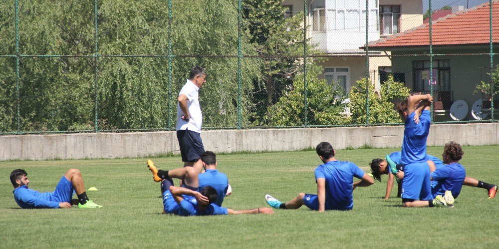 Giray Bulak: “Yerli Oyuncuyu Bulmakta Ve Almakta Zorlanıyoruz”