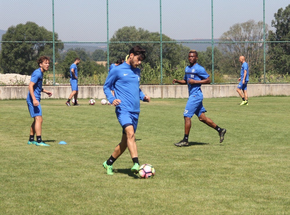 Giray Bulak: “Yerli Oyuncuyu Bulmakta Ve Almakta Zorlanıyoruz”