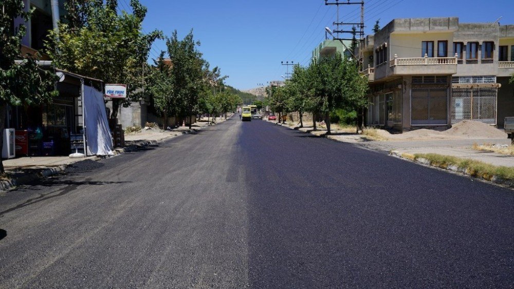 Adıyaman’da Zey Yolu Asfaltlandı