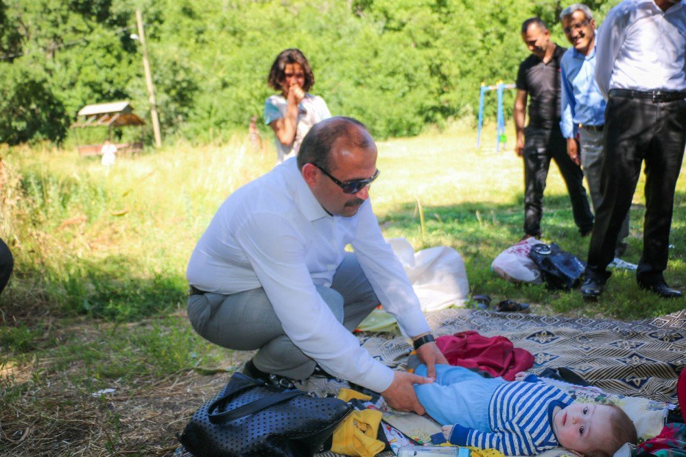 Başkan Vekili Ustaoğlu, Mesire Alanlarını Ve Parkları İnceledi