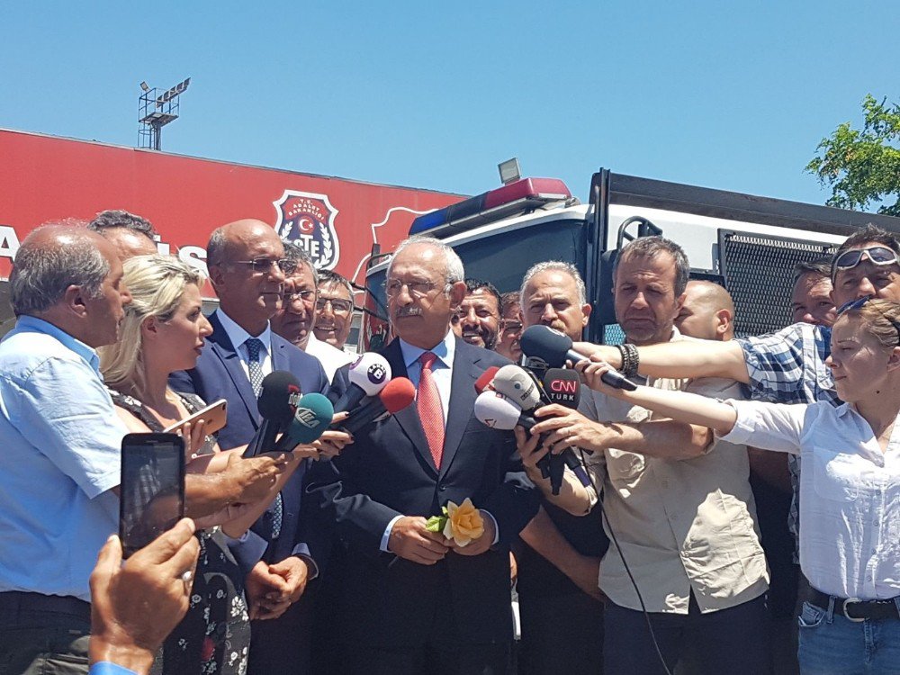 Chp Genel Başkanı Kılıçdaroğlu, Enis Berberoğlu’nu Cezaevinde Ziyaret Etti