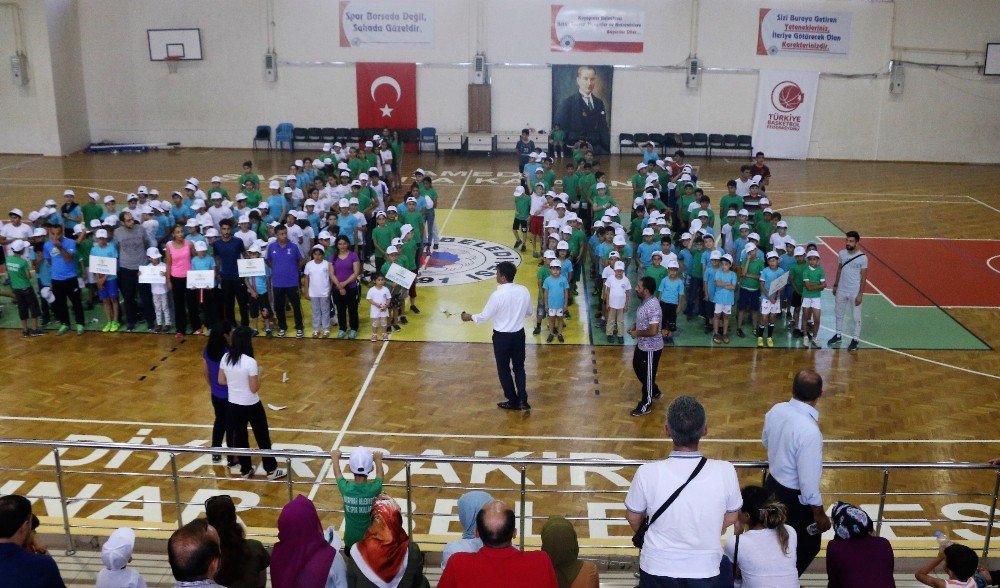 Kayapınar Yaz Spor Kurslarına Yoğun İlgi